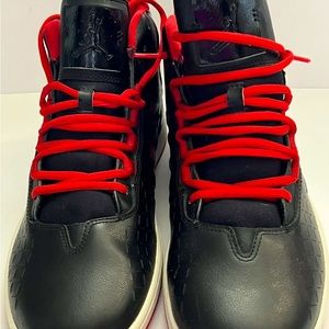 Nike Air Jordan Illusion Black and Red High Top Mens Size 10 705141-100